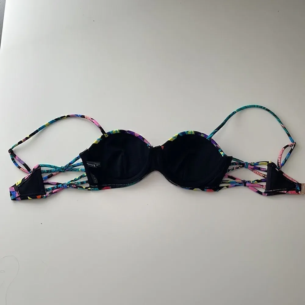 L.A. Hearts bikini top.  Vintage 80s style.  Adjustable straps.  Size XS.